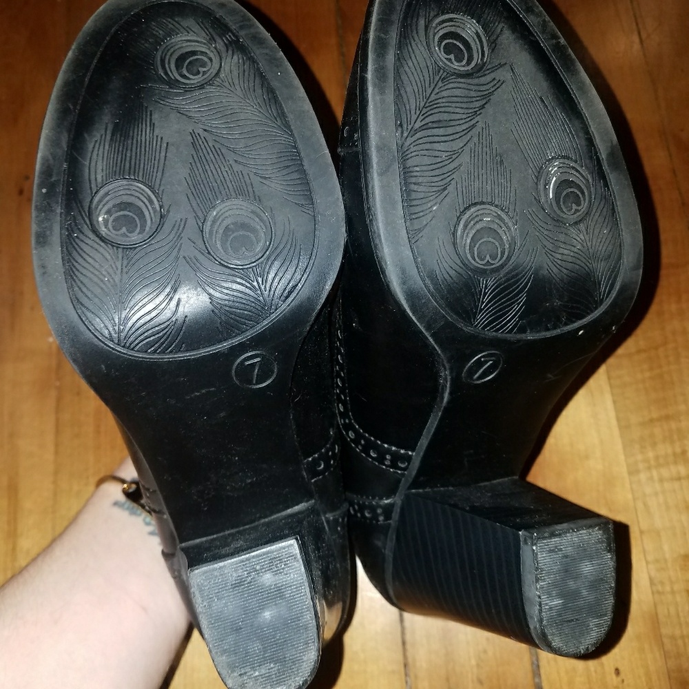 High heels - Picture 3 of 5